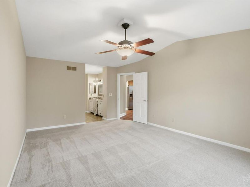 11143 Jardin Place, Blue Ash, OH 45241 Photo 37