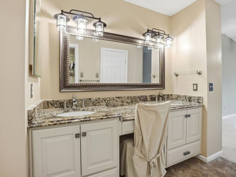 11143 Jardin Place, Blue Ash, OH 45241 Photo 39