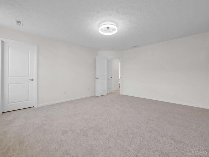 3301 Crescent Falls Way, Deerfield Twp., OH 45039 Photo 17