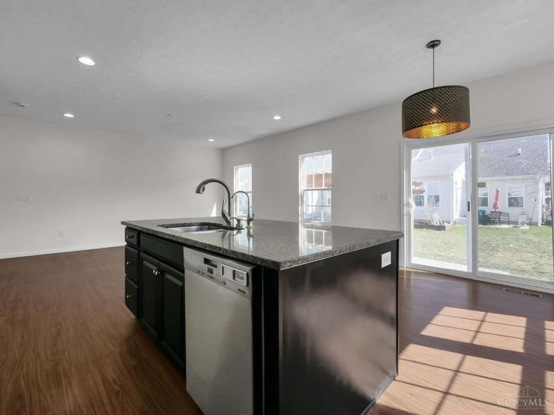 3301 Crescent Falls Way, Deerfield Twp., OH 45039 Photo 7