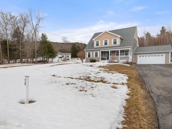28 Cilley Brook Lane, Hebron, NH 03241