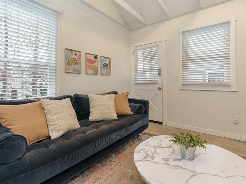 795 Mohawk Street , Unit B, Columbus, OH 43206 Photo 10