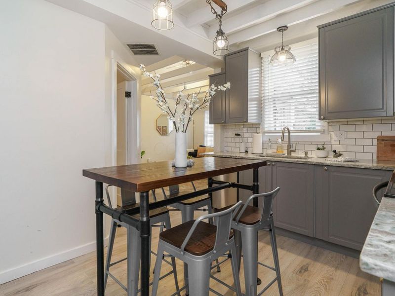 795 Mohawk Street , Unit B, Columbus, OH 43206 Photo 16