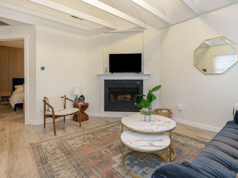 795 Mohawk Street , Unit B, Columbus, OH 43206 Photo 8