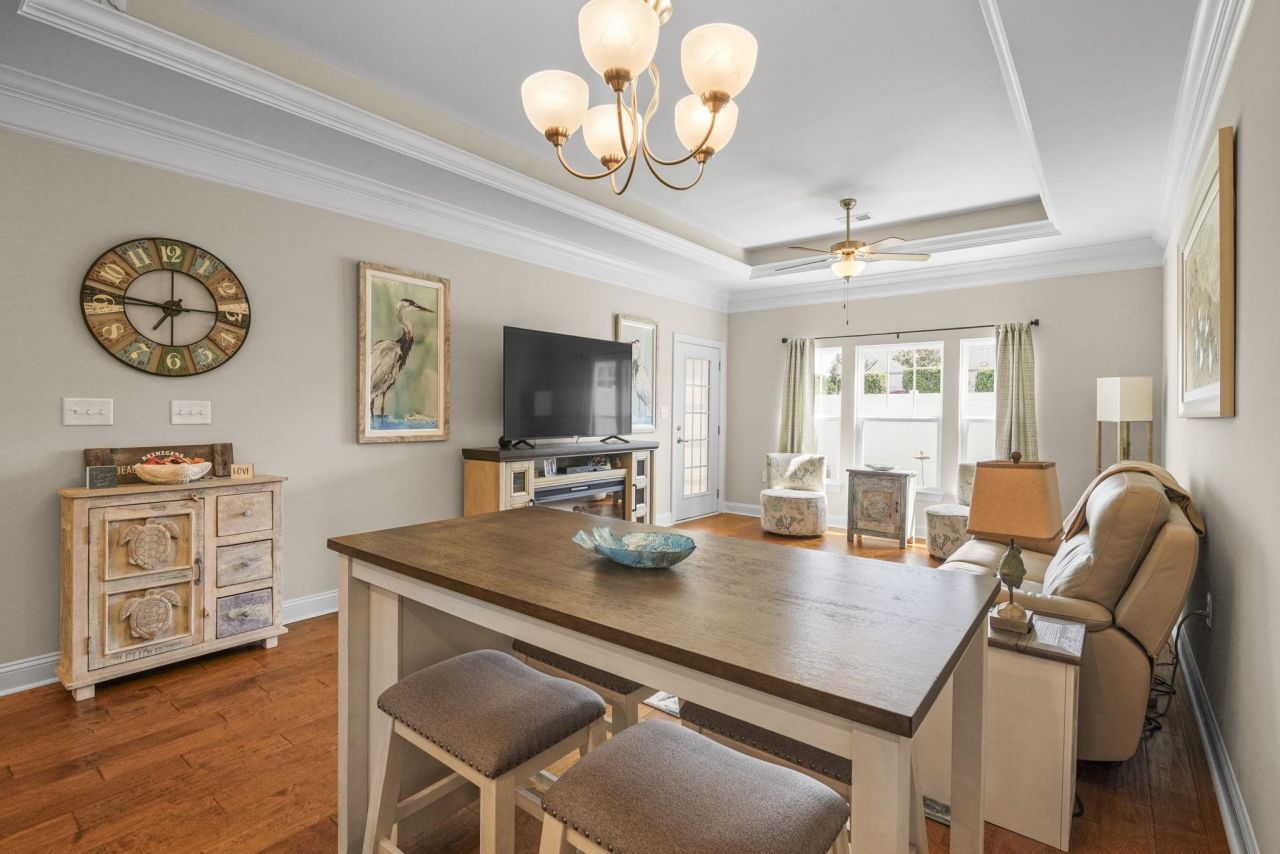 231 Je Edward Dr. Photo 12