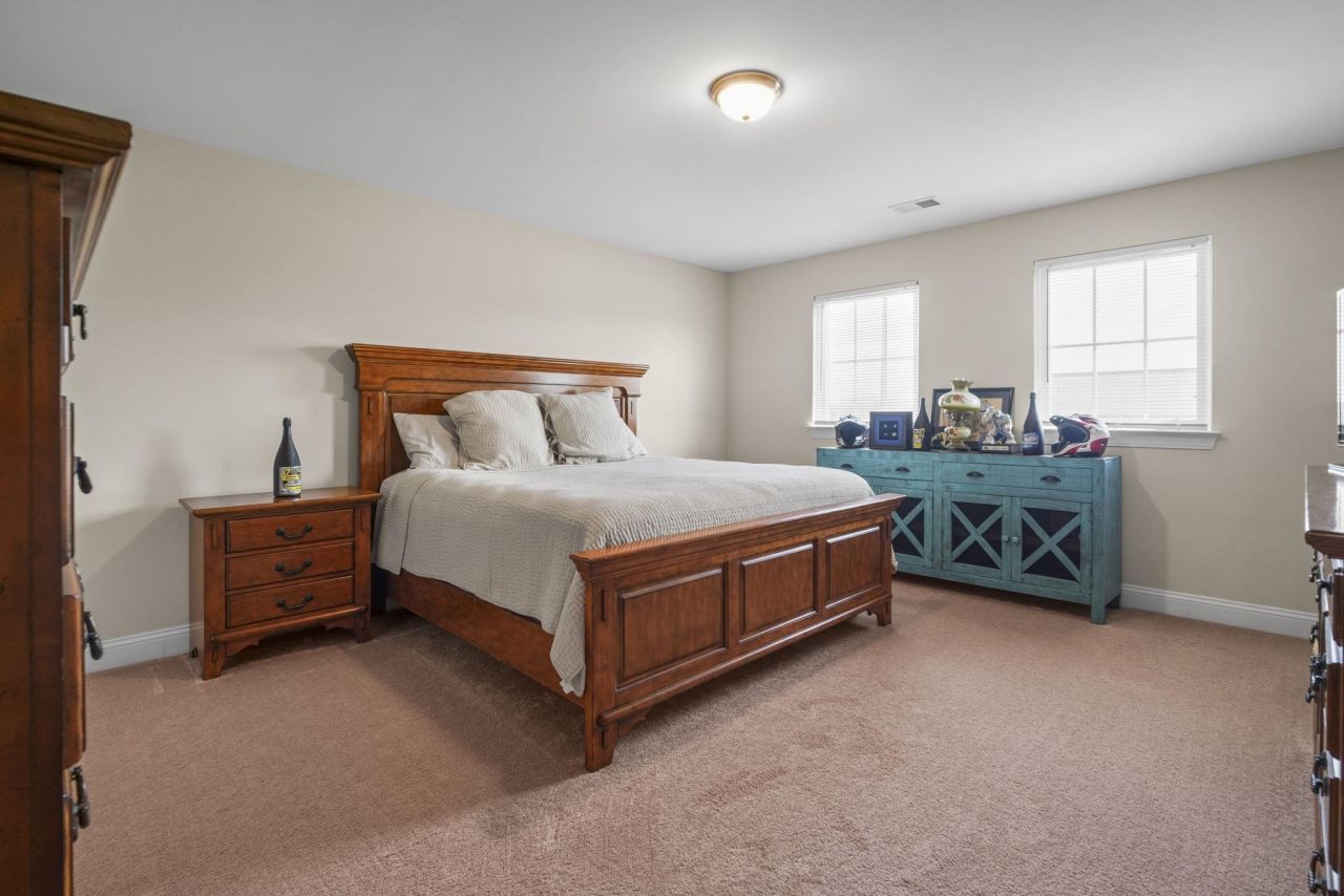 231 Je Edward Dr. Photo 24