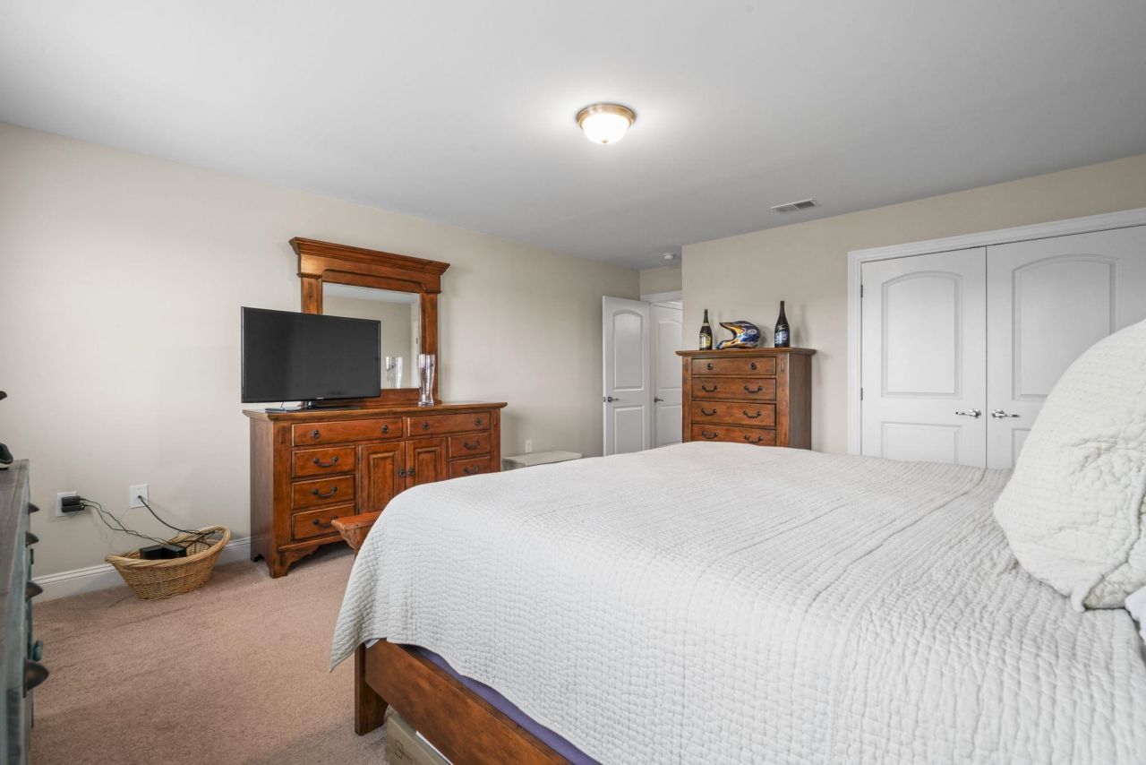 231 Je Edward Dr. Photo 26