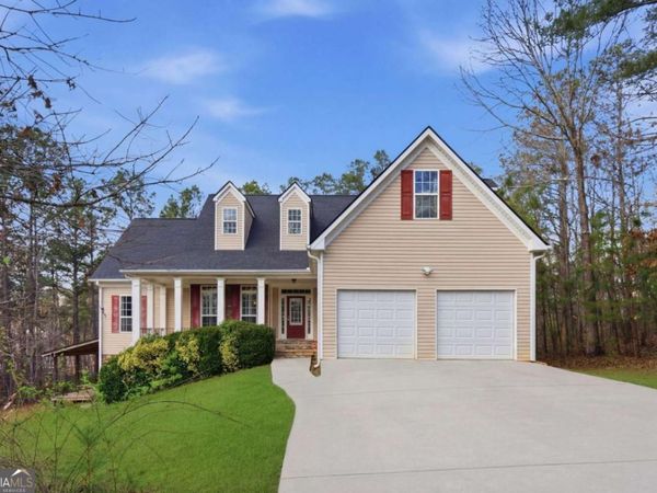 8866 Camp Tree Court, Winston, GA 30187