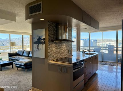 100 N Arlington Avenue, Unit 8 J, Reno, NV 89501 Photo