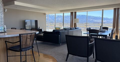 100 N Arlington Avenue, Unit 8 J, Reno, NV 89501 Photo