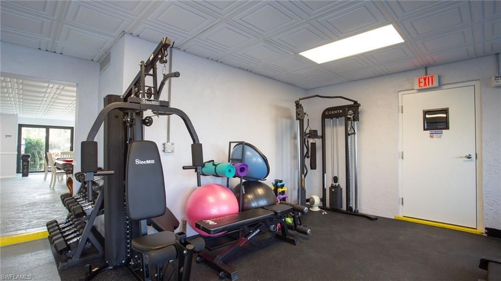 2711 1st St, Unit 402, Fort Myers, FL 33916 Photo