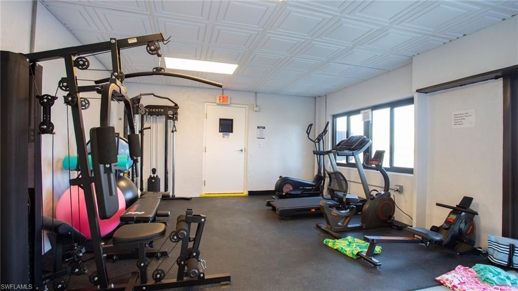 2711 1st St , Unit 402, Fort Myers, FL 33916 Photo