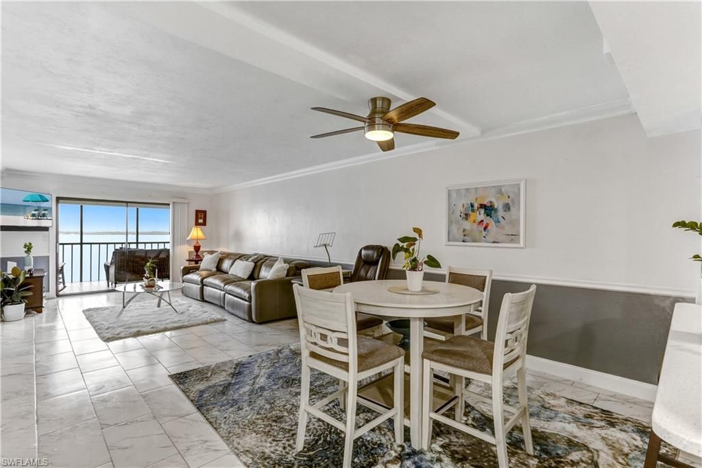 2711 1st St, Unit 402, Fort Myers, FL 33916 Photo