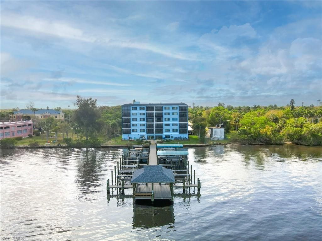 2711 1st St, Unit 402, Fort Myers, FL 33916 Photo