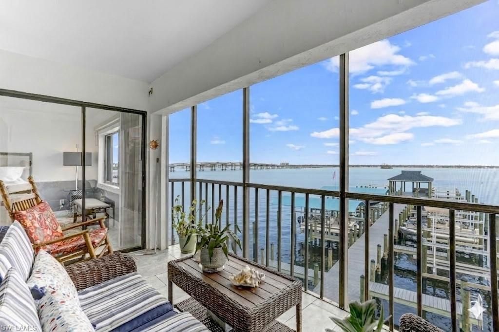 2711 1st St, Unit 402, Fort Myers, FL 33916 Photo