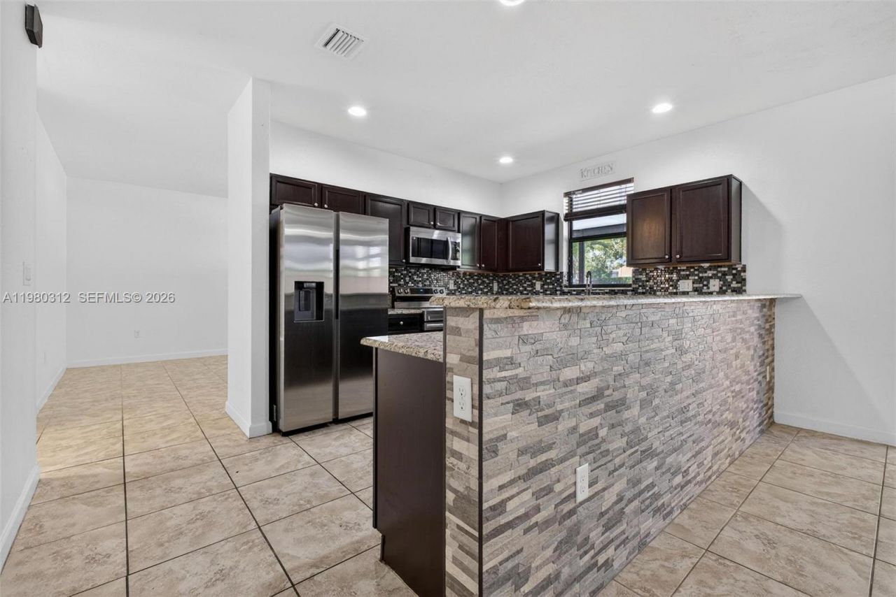 11561 SW 232nd Ln, Unit 11561, Homestead, FL 33032 Photo
