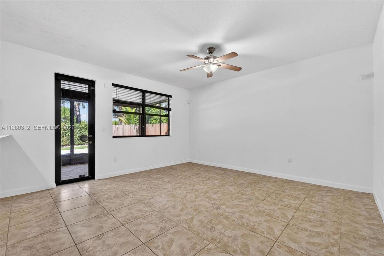 11561 SW 232nd Ln, Unit 11561, Homestead, FL 33032 Photo