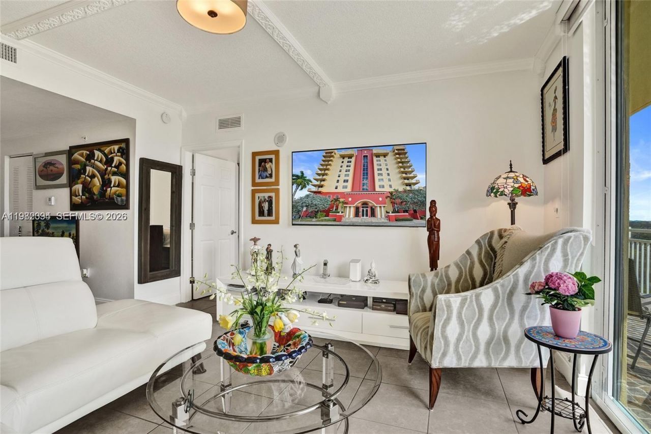 215 SW 42nd Ave , Unit 704, Miami, FL 33134 Photo