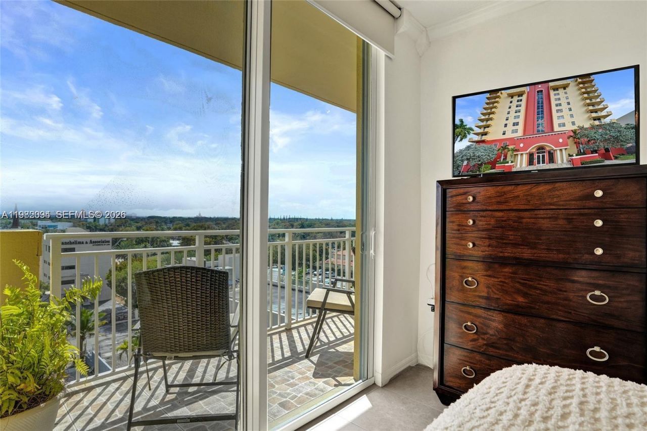 215 SW 42nd Ave , Unit 704, Miami, FL 33134 Photo