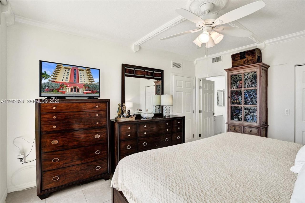 215 SW 42nd Ave , Unit 704, Miami, FL 33134 Photo