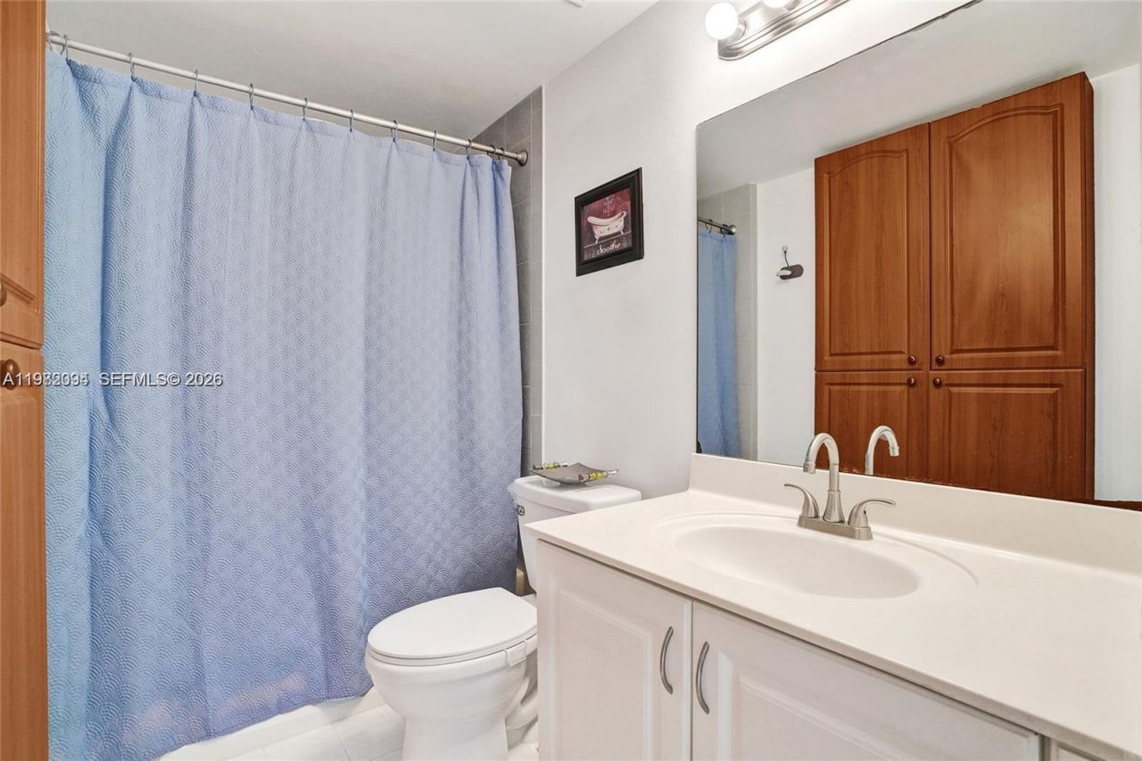 215 SW 42nd Ave , Unit 704, Miami, FL 33134 Photo