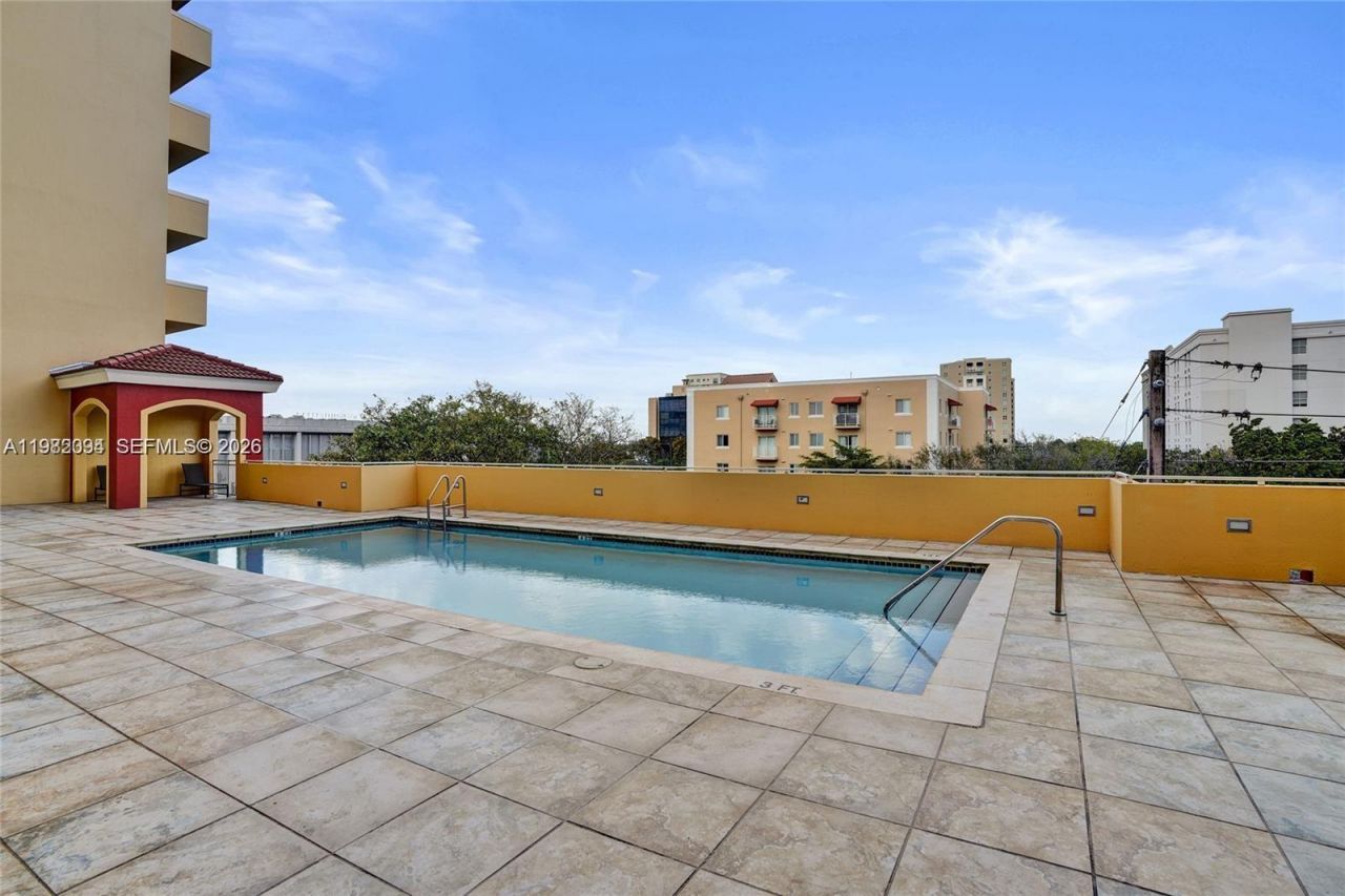 215 SW 42nd Ave , Unit 704, Miami, FL 33134 Photo