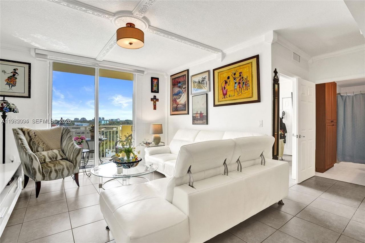 215 SW 42nd Ave , Unit 704, Miami, FL 33134 Photo