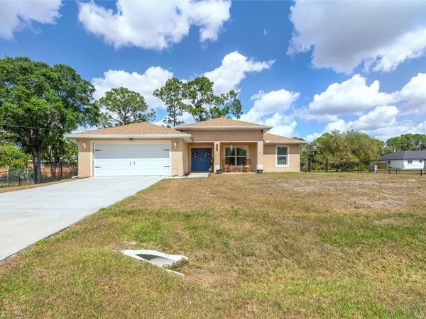 3820 Hillandale ST , FORT MYERS, FL 33905