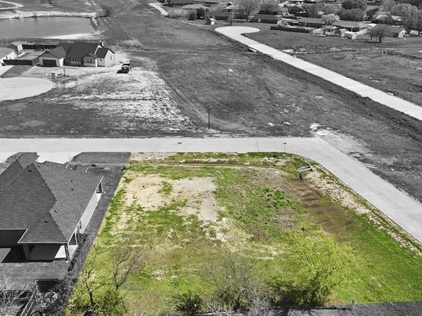 719 Escovedo Drive , Italy, TX 76651