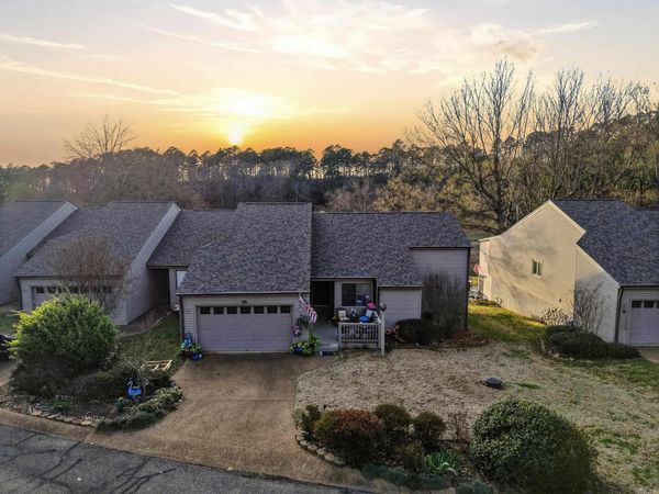 601 Woodlawn #20 Drive, Fairfield Bay, AR 72088