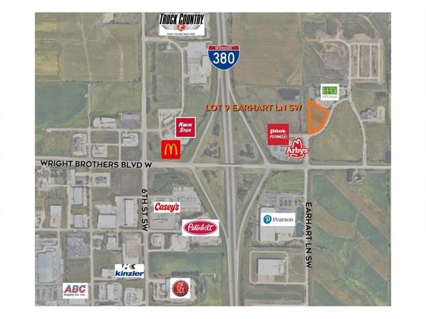Lot 9 Earhart Lane SW, Cedar Rapids, IA 52404