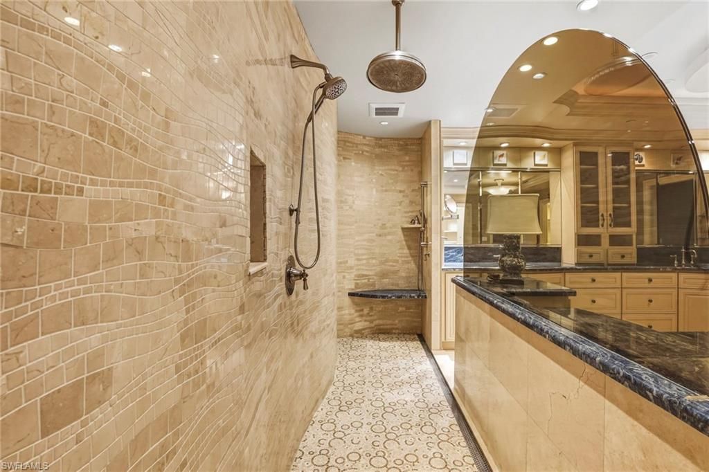 4201 Gulf Shore Blvd N, Unit 702, Naples, FL 34103 Photo