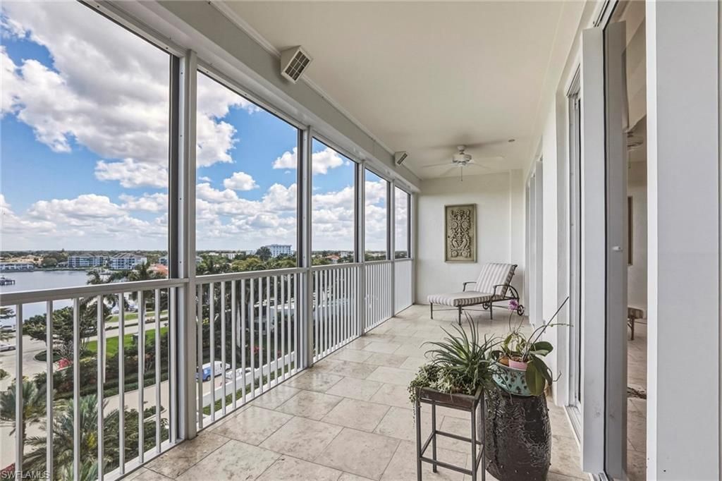 4201 Gulf Shore Blvd N, Unit 702, Naples, FL 34103 Photo