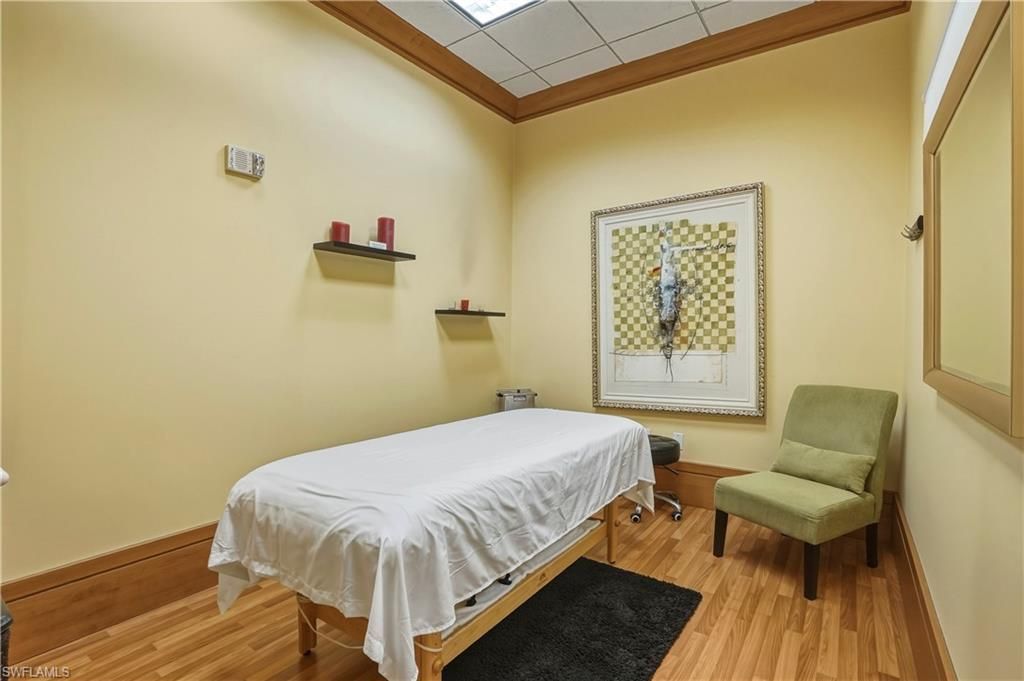 4201 Gulf Shore Blvd N, Unit 702, Naples, FL 34103 Photo