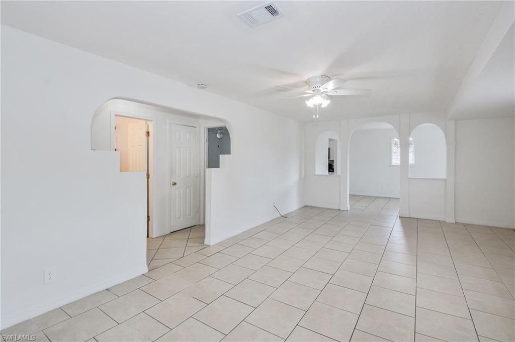 203 E 11th St, Lehigh Acres, FL 33972 Photo