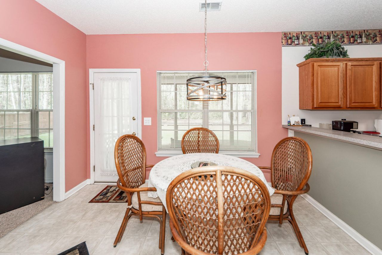 158 Red Cypress Drive Photo 9