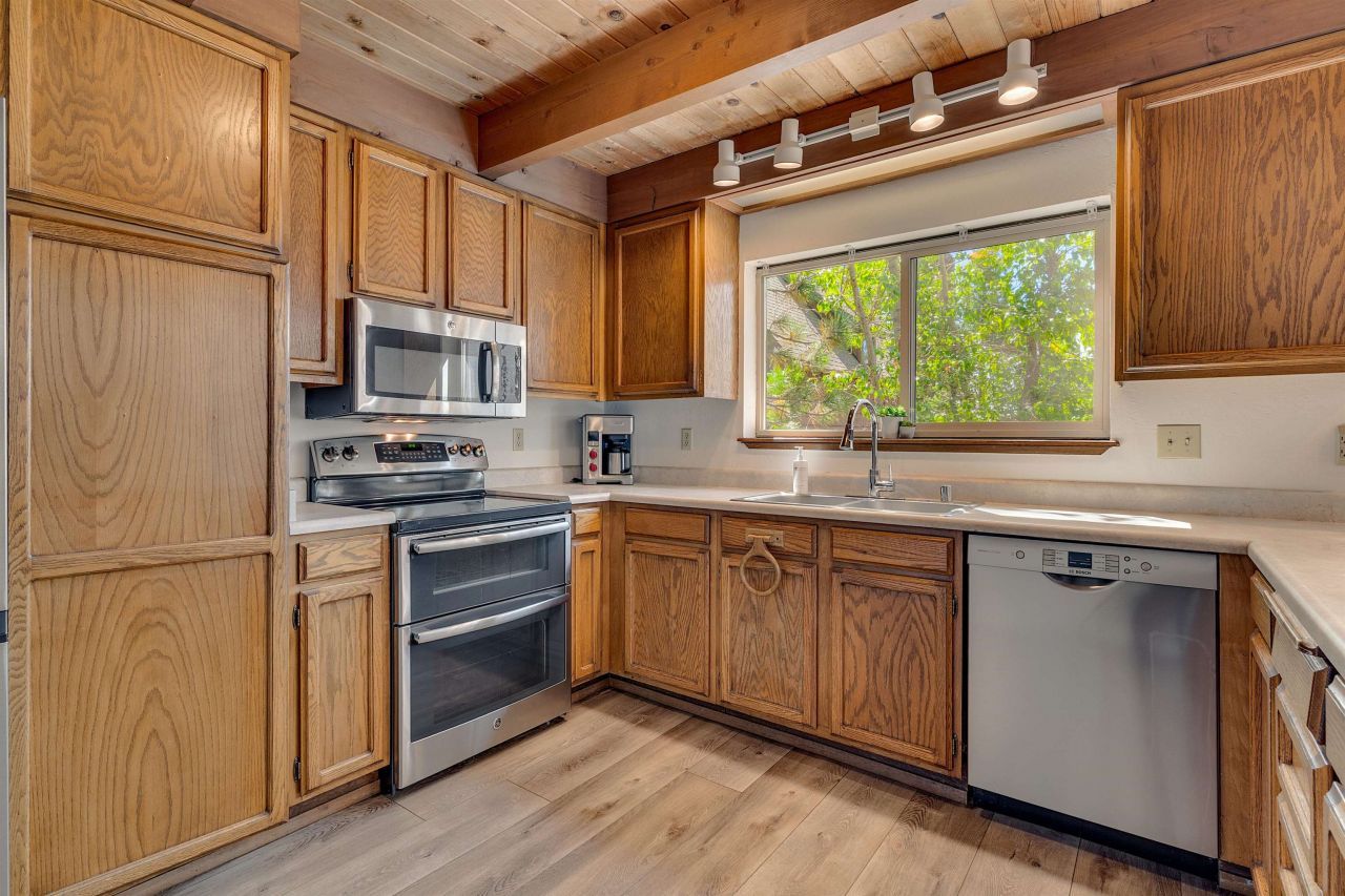 7708 North Lake Boulevard, Tahoe Vista, CA 96148 Photo