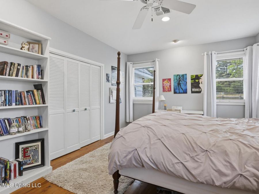 Property Image 28