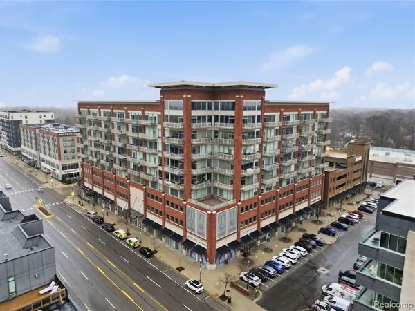 350 N Main Street, Royal Oak Twp, MI 48067