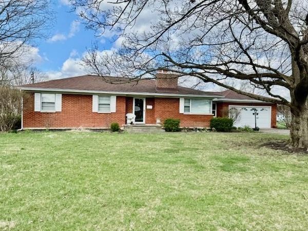 100 Green Valley Drive, Enon Vlg, OH 45323