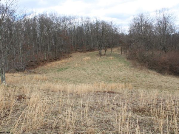 Lot 11 Cascade Ridge, Masontown, WV 26542