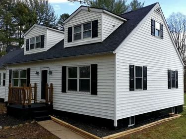 303 Sandhill Road, Clarksburg, WV 26301