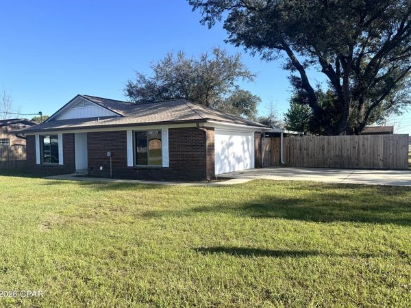 5204 Park Street , Panama City, FL 32404