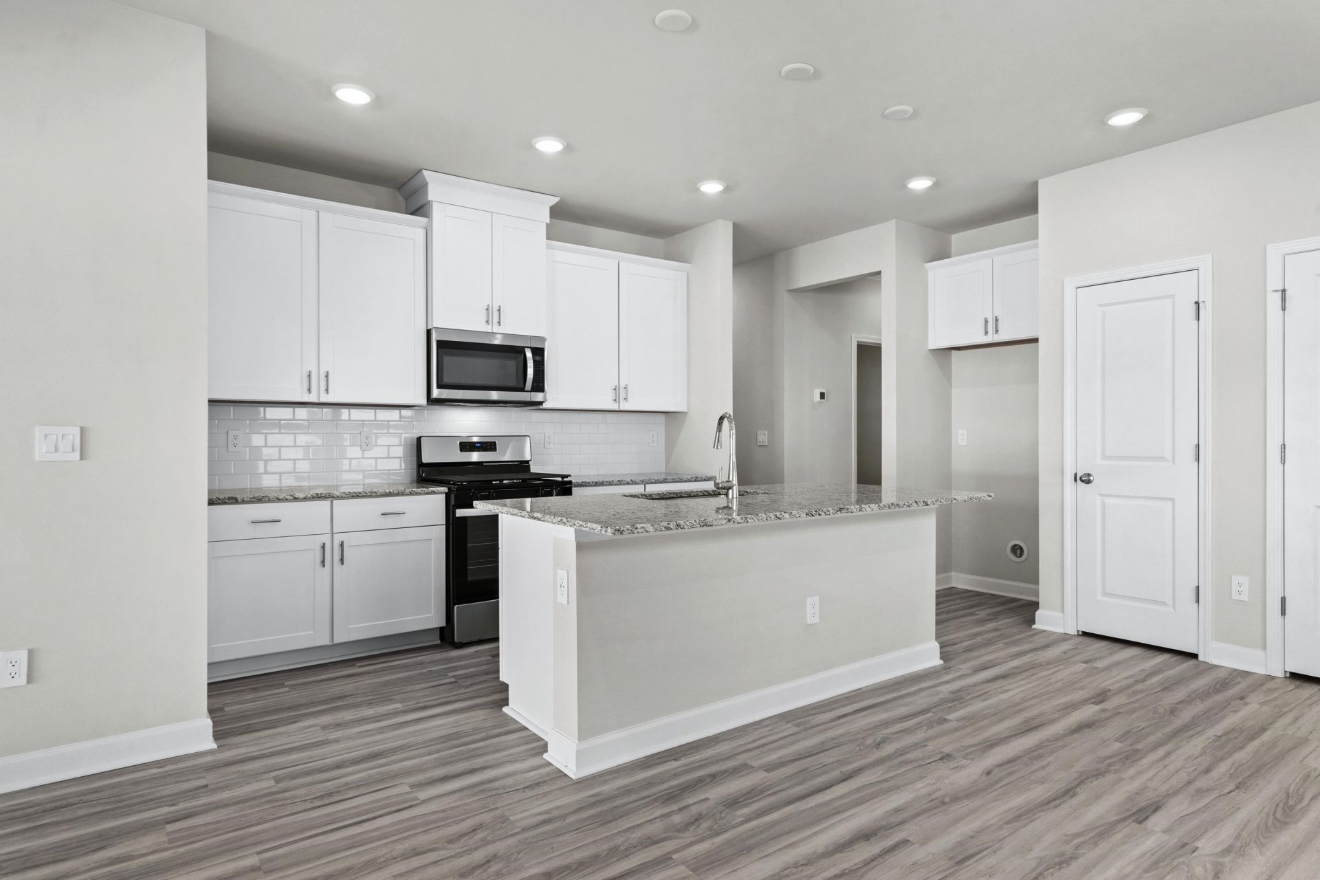 2821 Tranquility Loop Photo 14