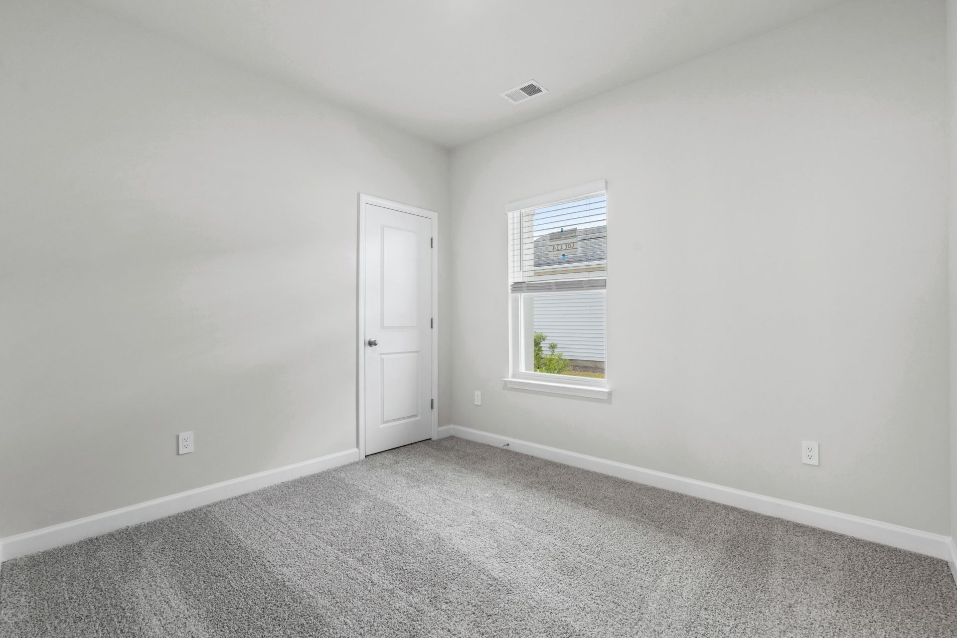 2821 Tranquility Loop Photo 25