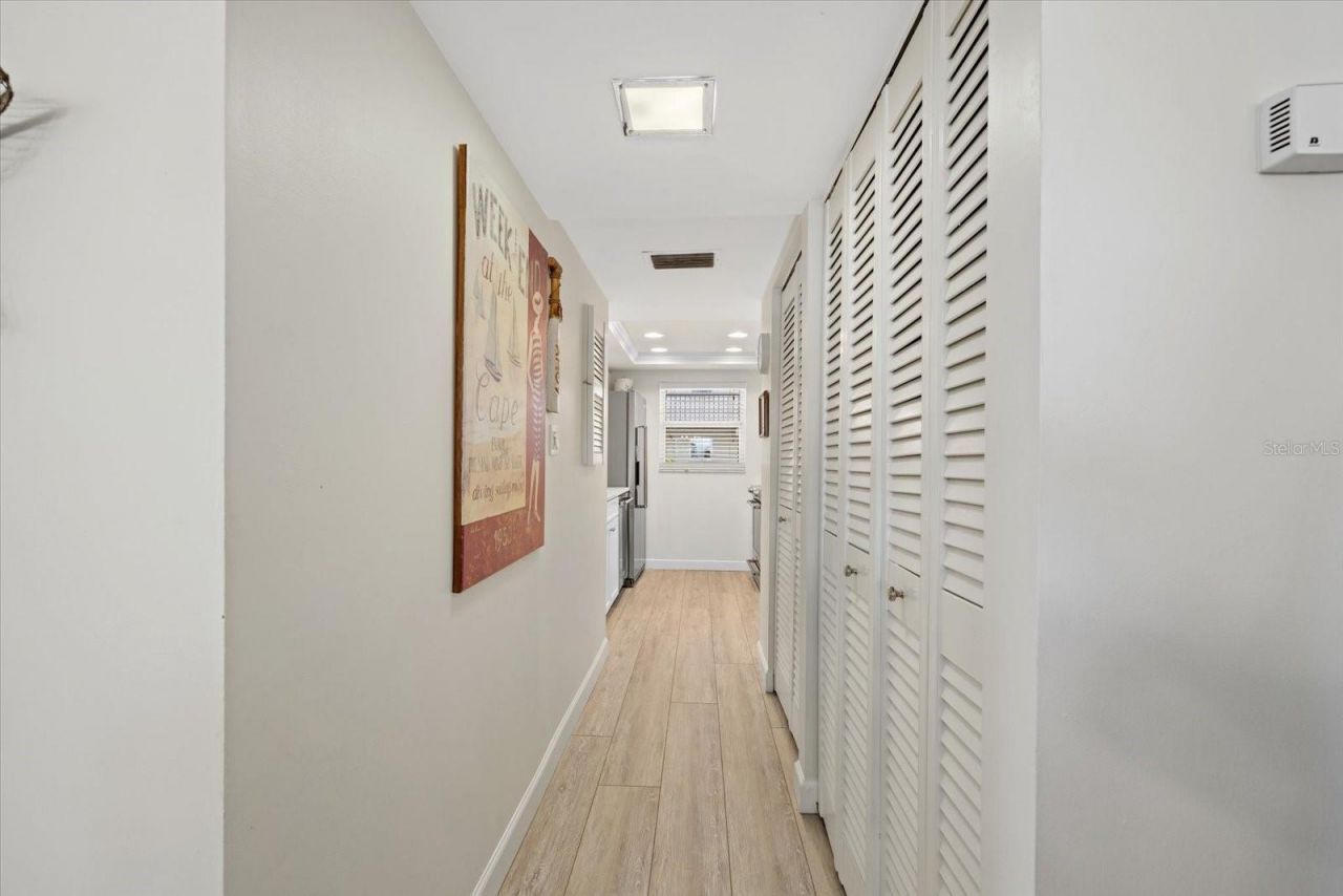 3240 Gulf Of Mexico Drive , Unit B402, Longboat Key, FL 34228 Photo