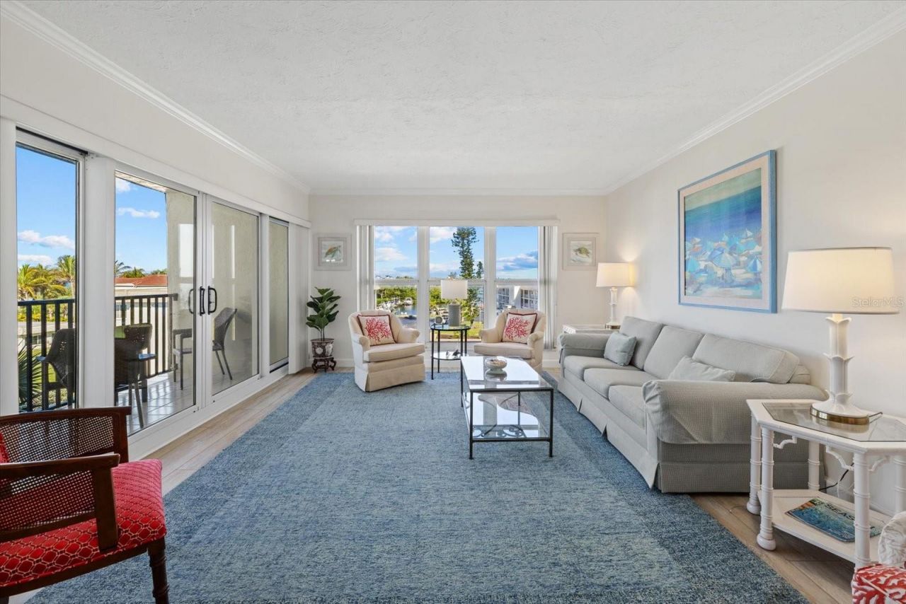 3240 Gulf Of Mexico Drive , Unit B402, Longboat Key, FL 34228 Photo