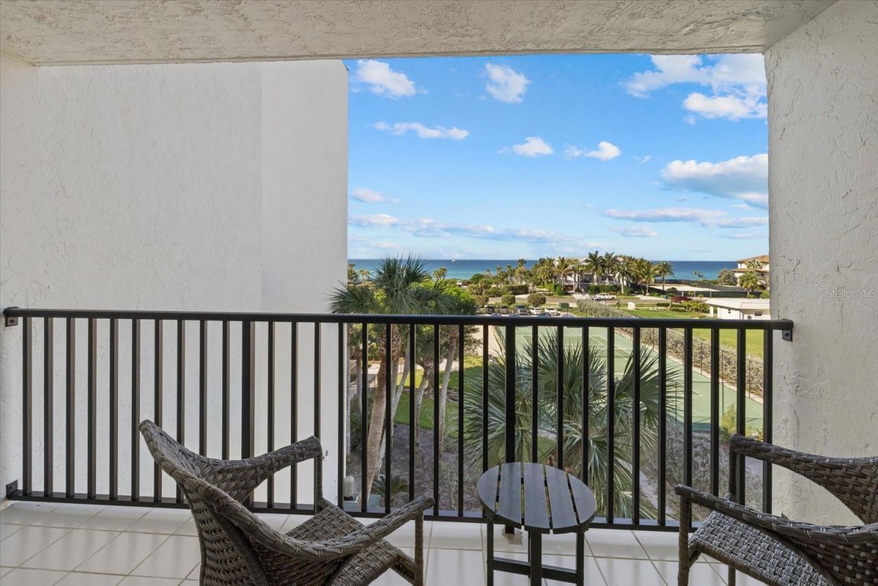 3240 Gulf Of Mexico Drive , Unit B402, Longboat Key, FL 34228 Photo