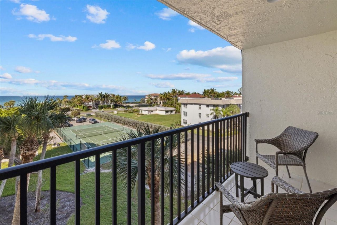3240 Gulf Of Mexico Drive , Unit B402, Longboat Key, FL 34228 Photo