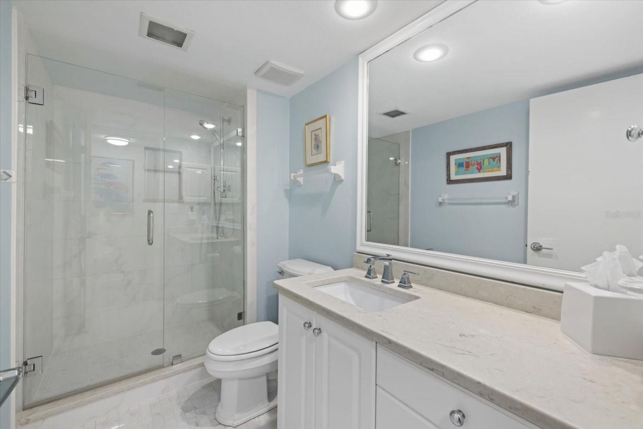 3240 Gulf Of Mexico Drive , Unit B402, Longboat Key, FL 34228 Photo